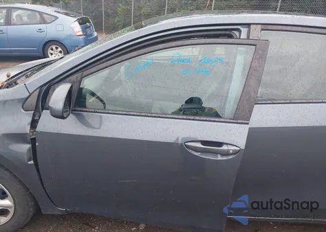 2015 Toyota Corolla L из США, поврежденный, VIN 2T1BURHE7FC266938